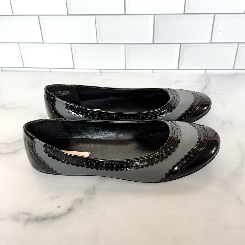 Black and Gray Women's Shoes - Picture 4 of 8